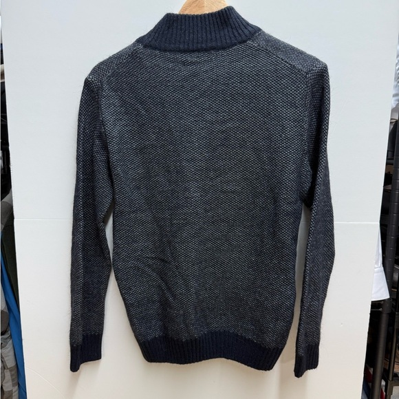 Men's Gray Zip-Up Sweater - Picture 4 of 4